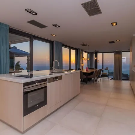 Horizon By Interhome